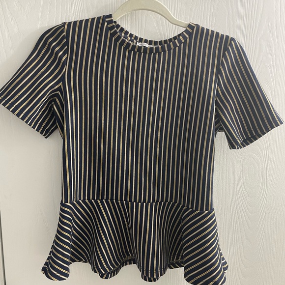 Size medium peplum top - Picture 6 of 6